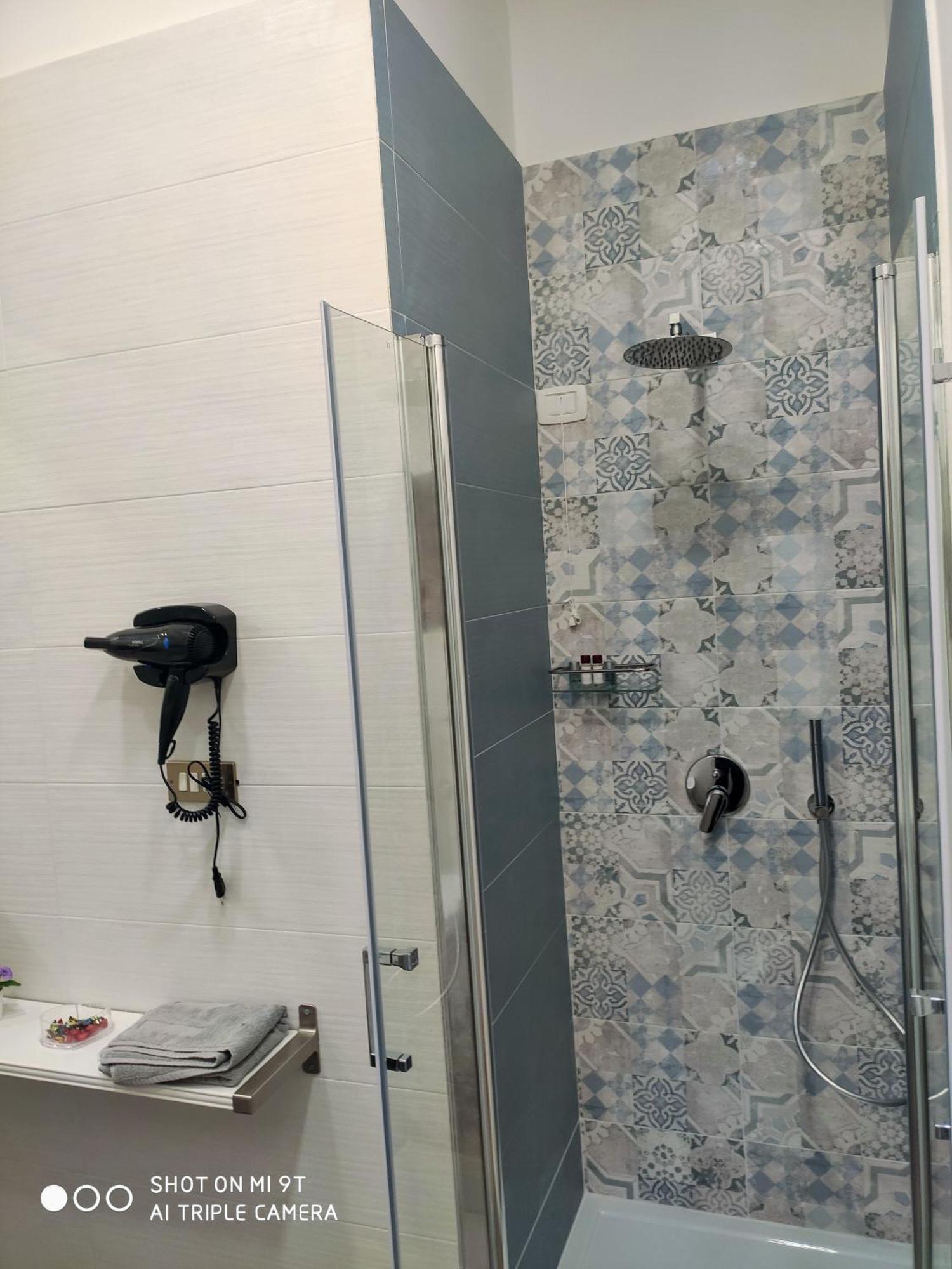 Bed & Breakfast La Casa Del Sole A Mergellina Napoli